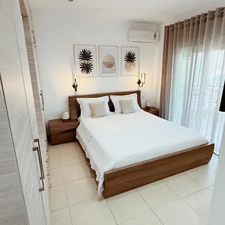 Mariza's Apartment Skiathos Town