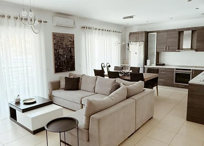 Mariza's Città di Skiathos